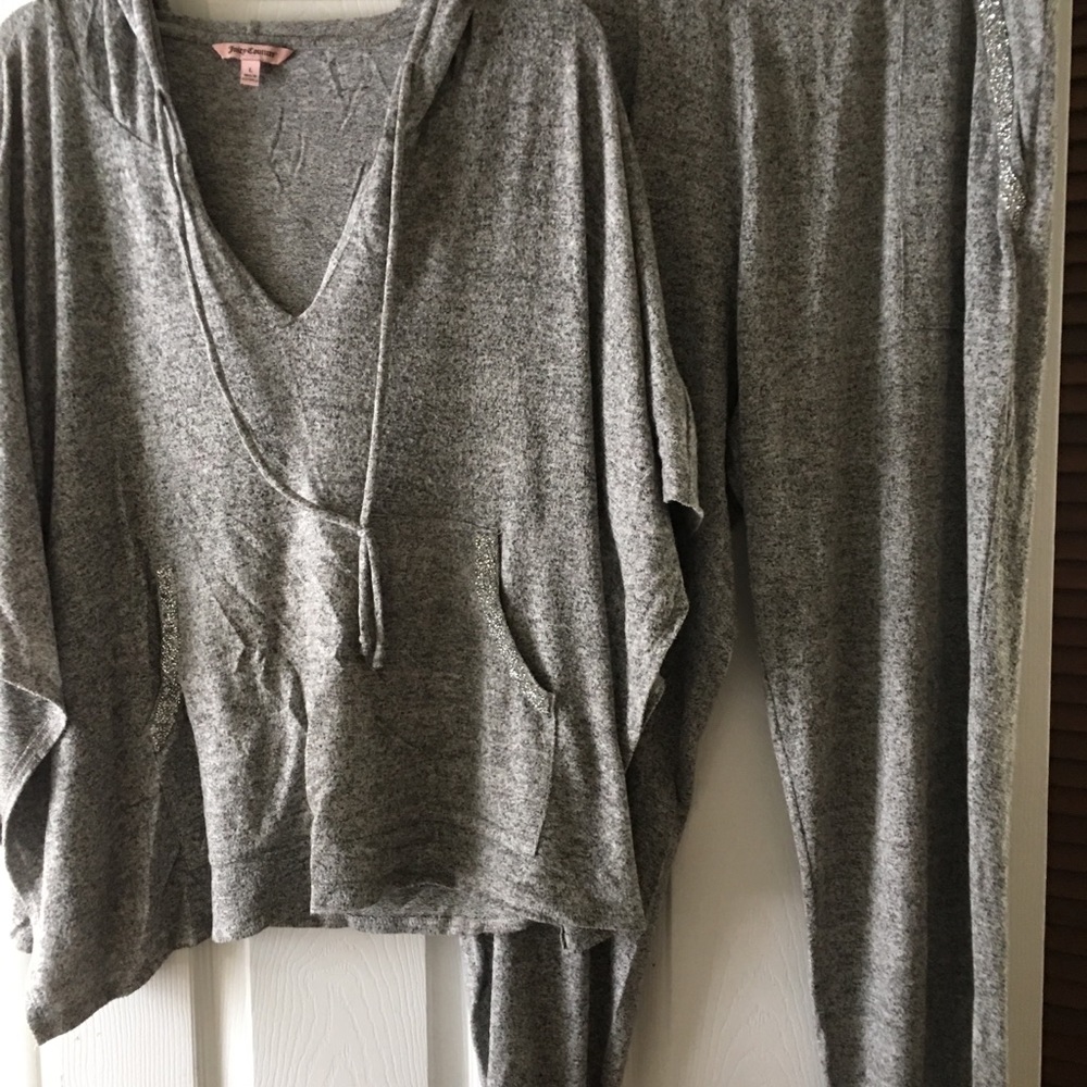 Juicy Couture leisure athletic suit